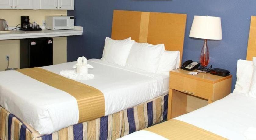 Chart House Suites And Marina Clearwater Beach Exteriér fotografie